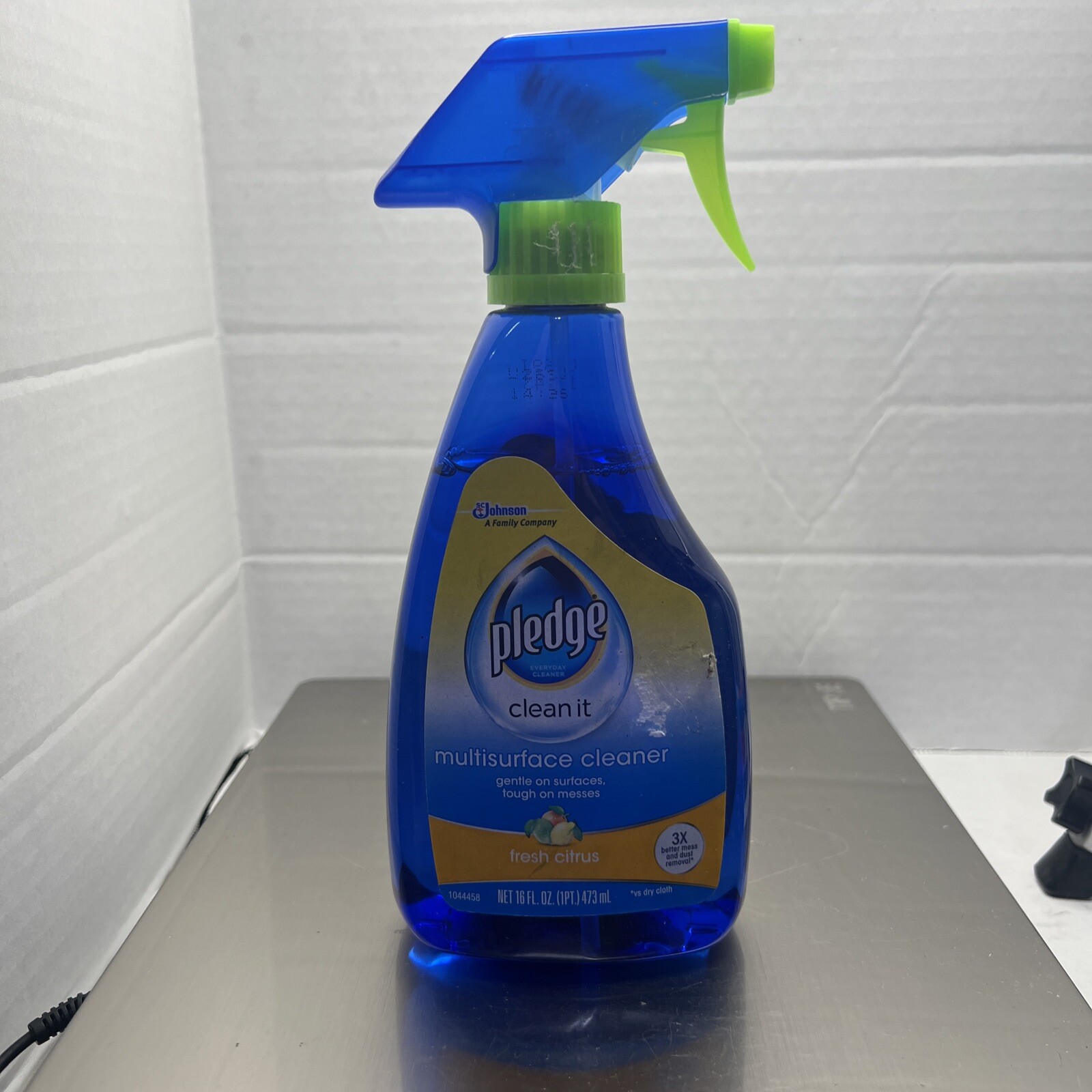 Pledge Multisurface Cleaner Trigger Fresh Citrus 16 fl oz Torn Label
