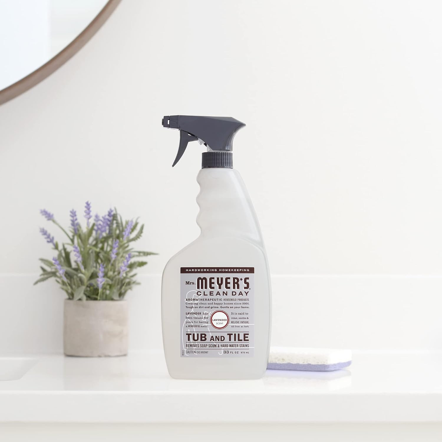 CLEAN DAY Tub and Tile Cleaner, Lavender, 33 Fluid Ounce