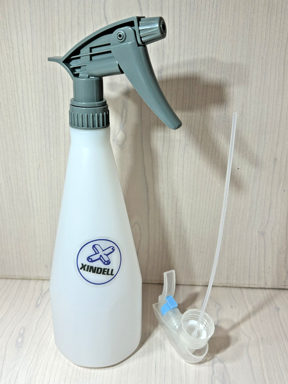 Heavy Duty 27oz Plastic Spray Bottles With Extra Sprayer