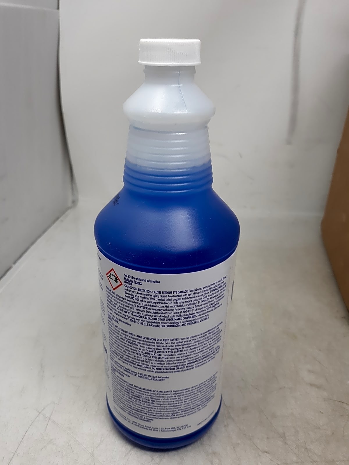 Diversey Crew Super Blue Mild Acid Bowl Cleaner 1qt 94476081 1-Pack