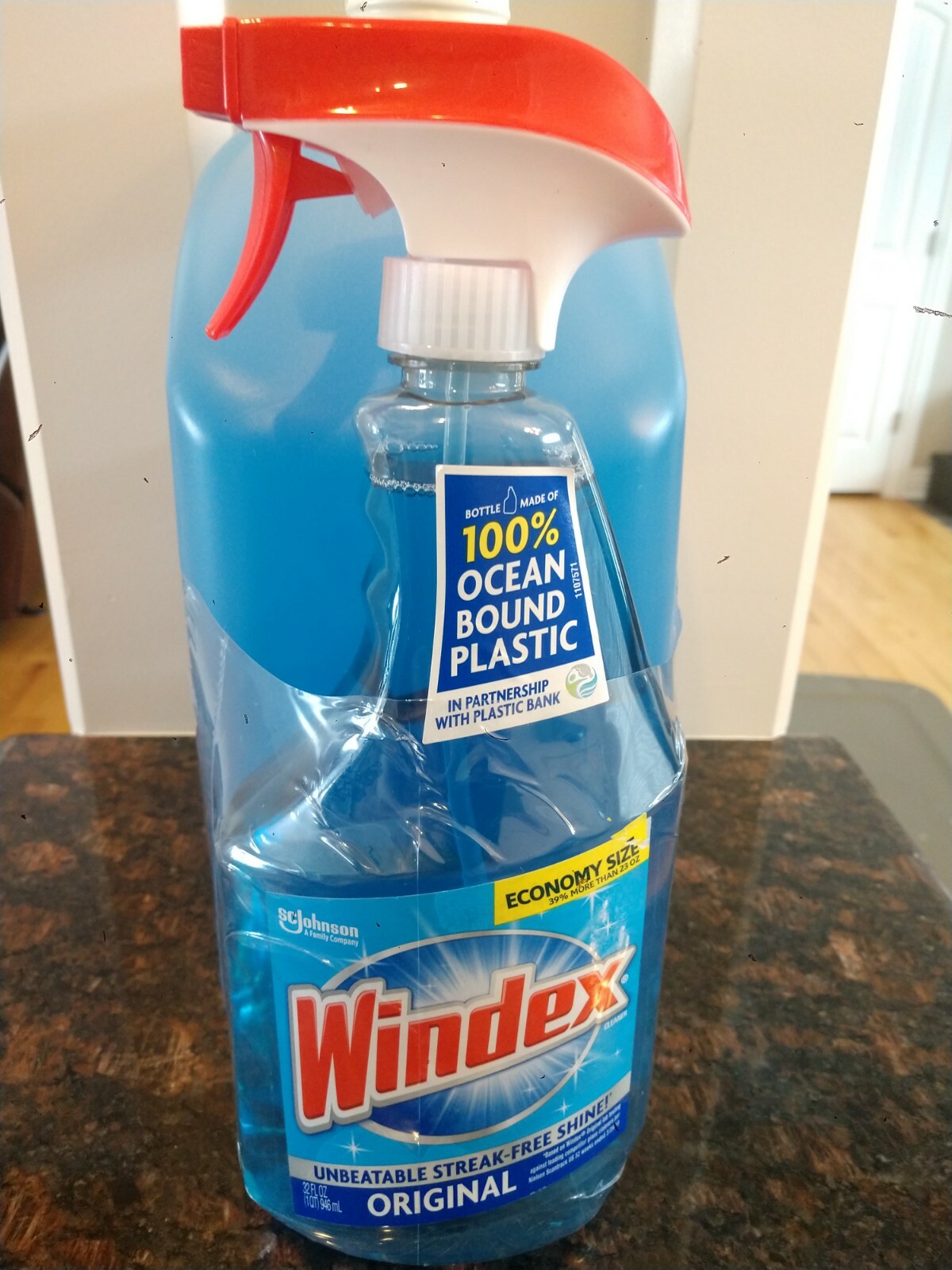 2 items: WINDEX Glass Cleaner 1.39 Gallons (5.2 L) + 32 oz cleaner With Sprink.
