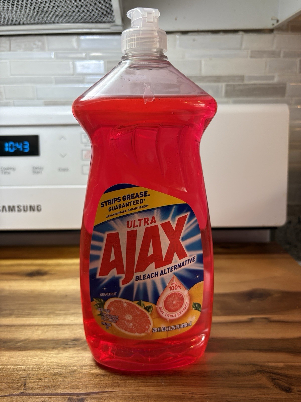 Ajax Ultra Triple Action Liquid Dish Soap, Bleach Alternative Grapefruit – 28 FL