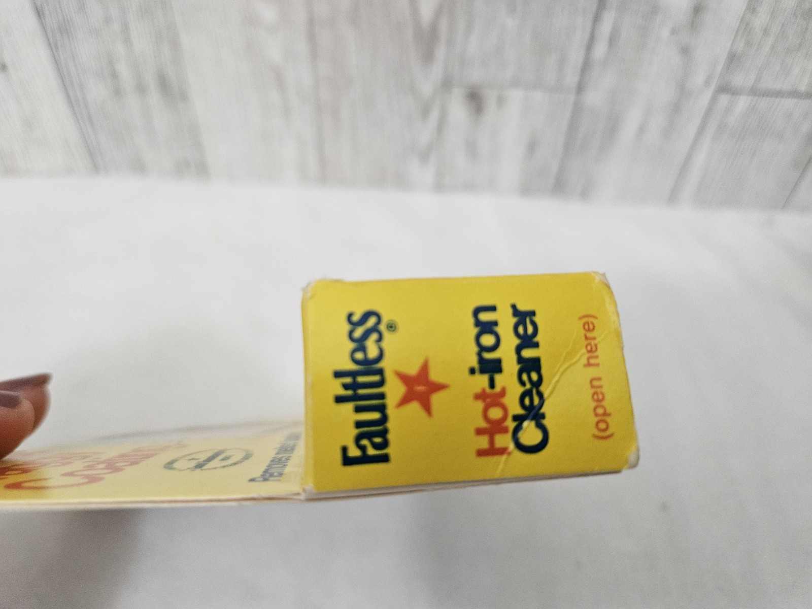 Faultless Starch 40110 Faultless Hot Iron Cleaner 1oz (28 Grams) USA Vintage NEW