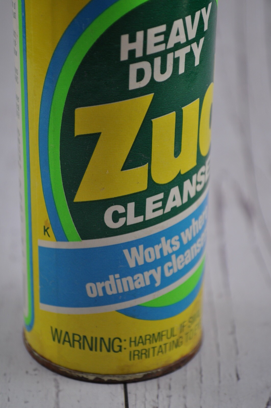 Vintage ZUD Heavy Duty Cleanser 6 Oz. Can Open Prop Display