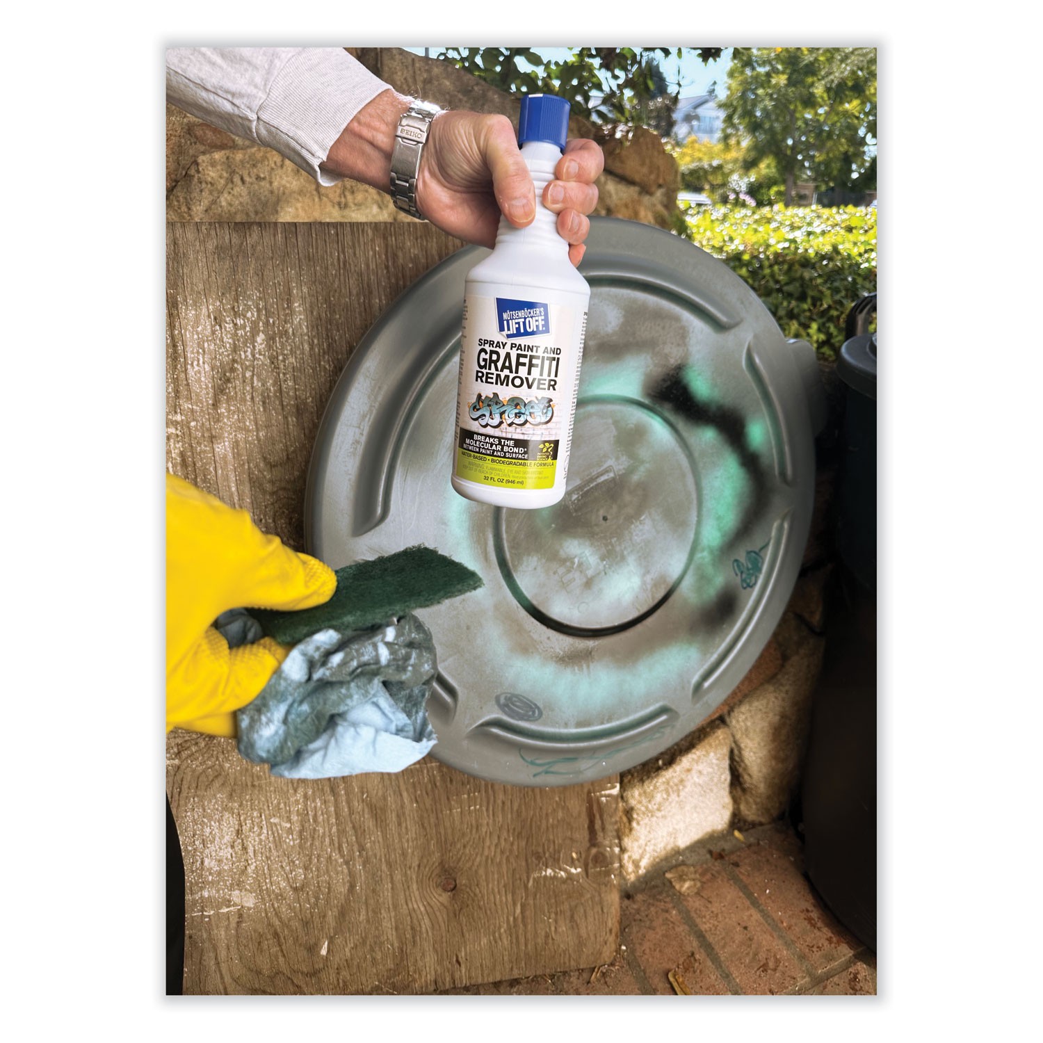 Motsenbocker’s Lift-Off® 4 Spray Paint Graffiti Remover, 32oz, Bottle, 6/Carton