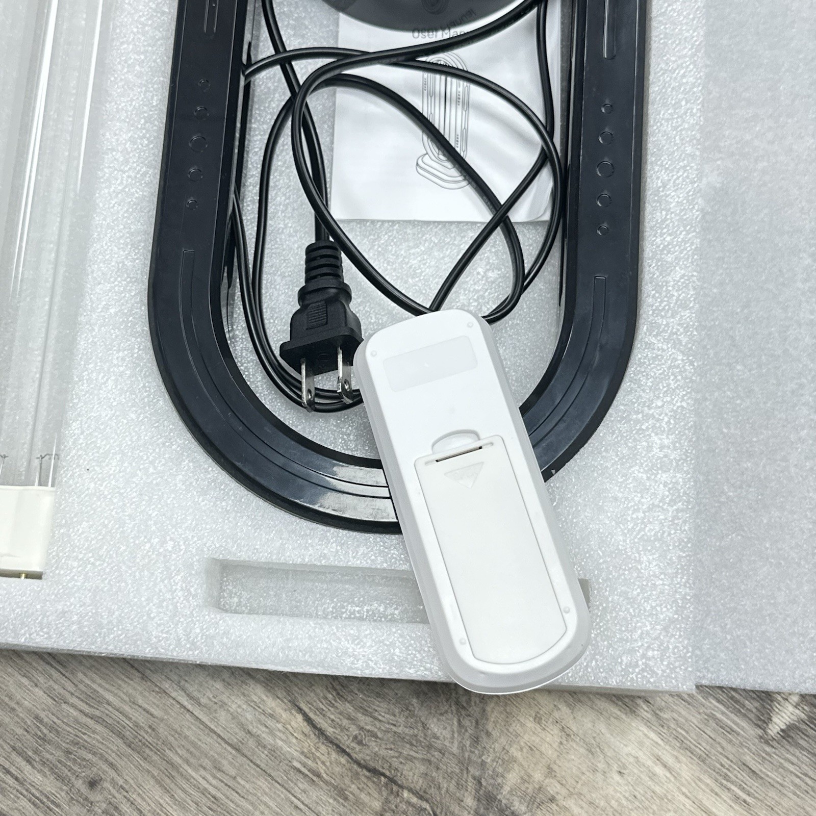 HaloUV Swissker by Swissklip HaloClean UV Original, Home Disinfection Device