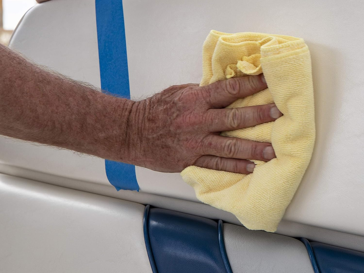 Meguiar’S M5716 Marine/Rv Vinyl & Rubber Cleaner & Protectant, Boat Vinyl Cleane