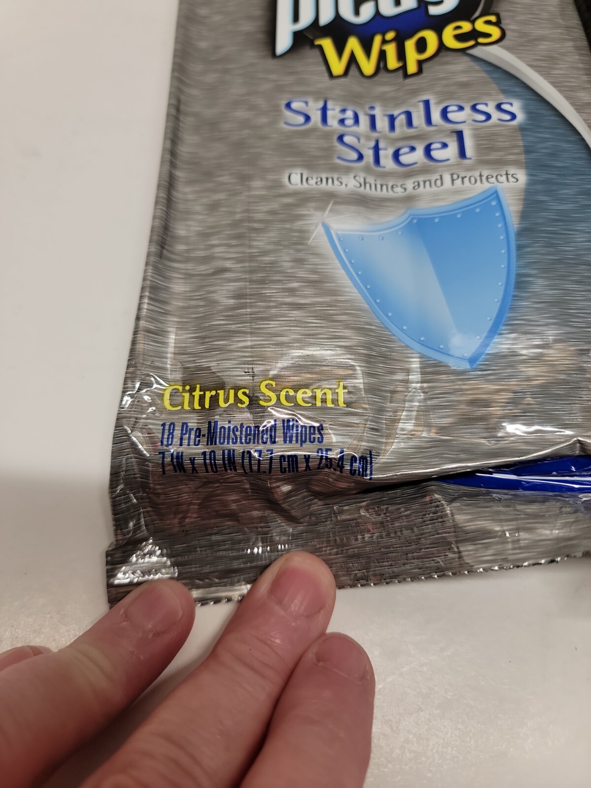 NEW Pledge Stainless Steel Pre-Moistened Wipes 18 Count Citrus Scent