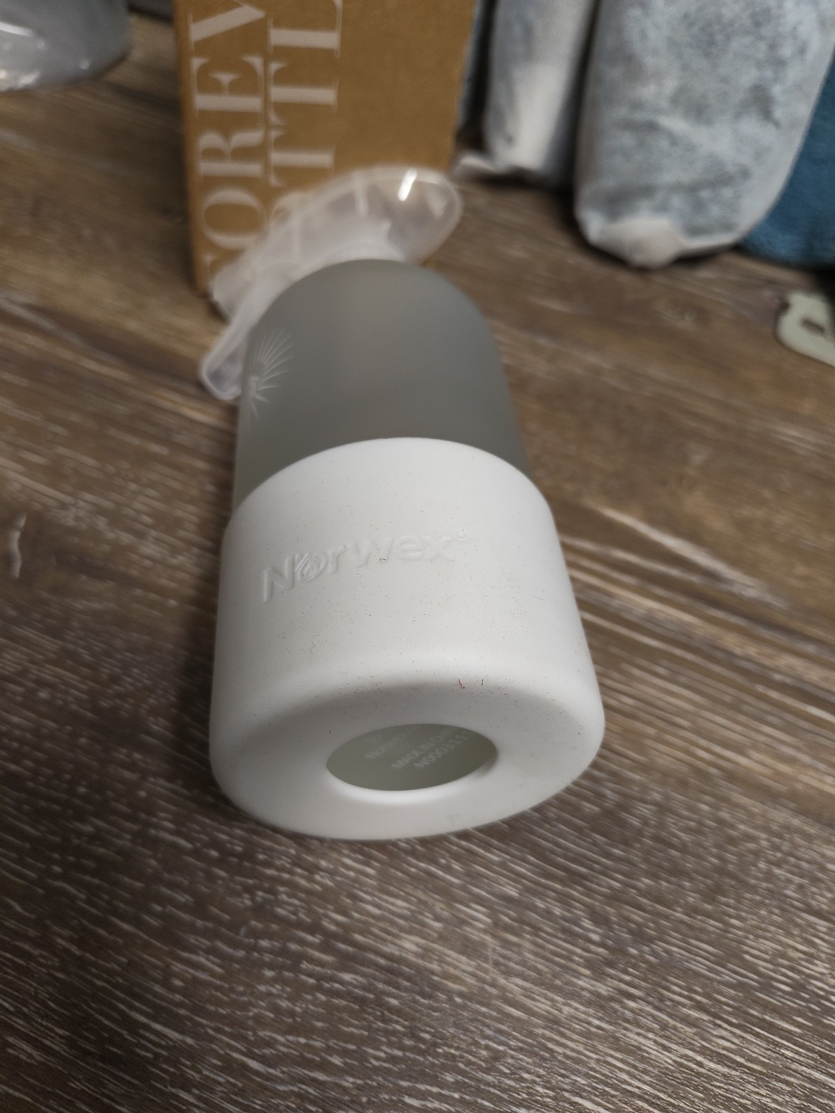 NEW Norwex Forever Bottle Glass Sprayer White Silicone Sleeve Reusable 16oz NIB