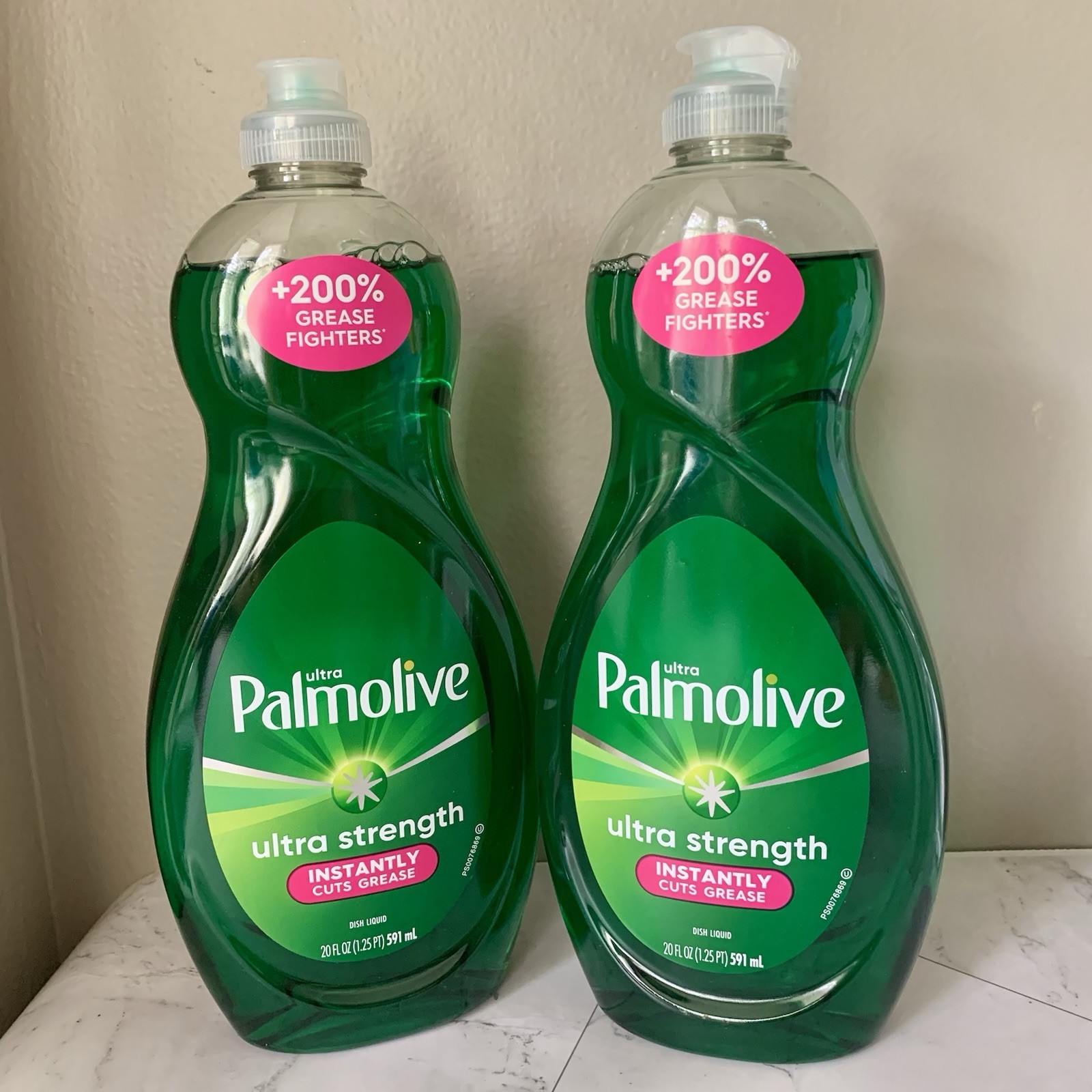 2 Palmolive Ultra Strength Liquid Dish Soap, Original Green, 20 oz each