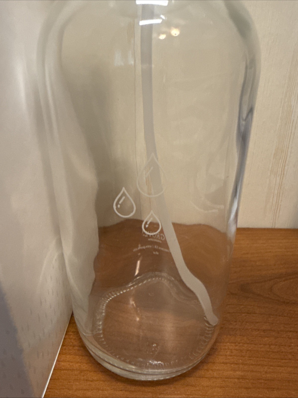 Lot 2 Grove Co Reusable Cleaning Glass Spray Bottles Brilliant White Tub & Tile