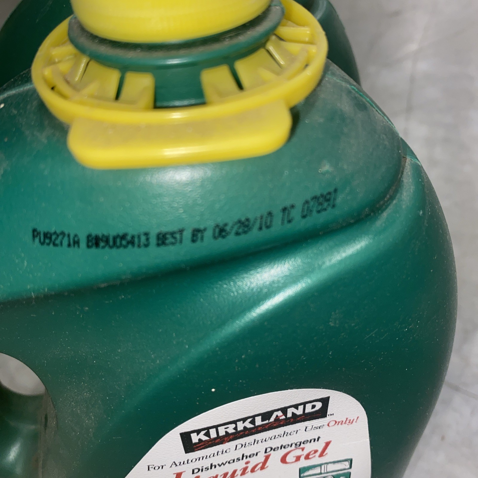 Kirkland Signature Liquid Gel Dishwasher Detergent lemon fresh scent 6/28/2010