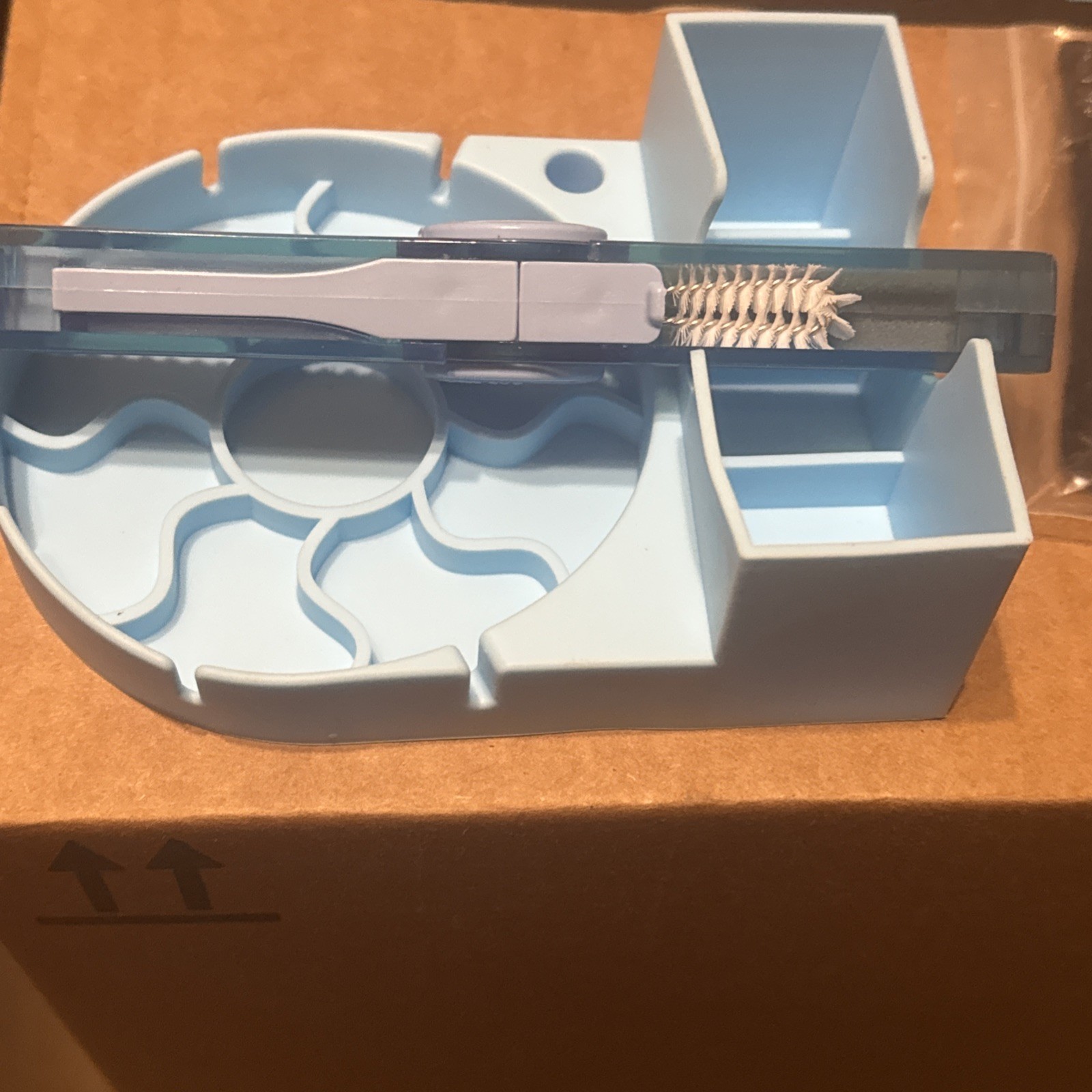 Two Piece Bottle Brush Cleaning Set cup drying rack and brush