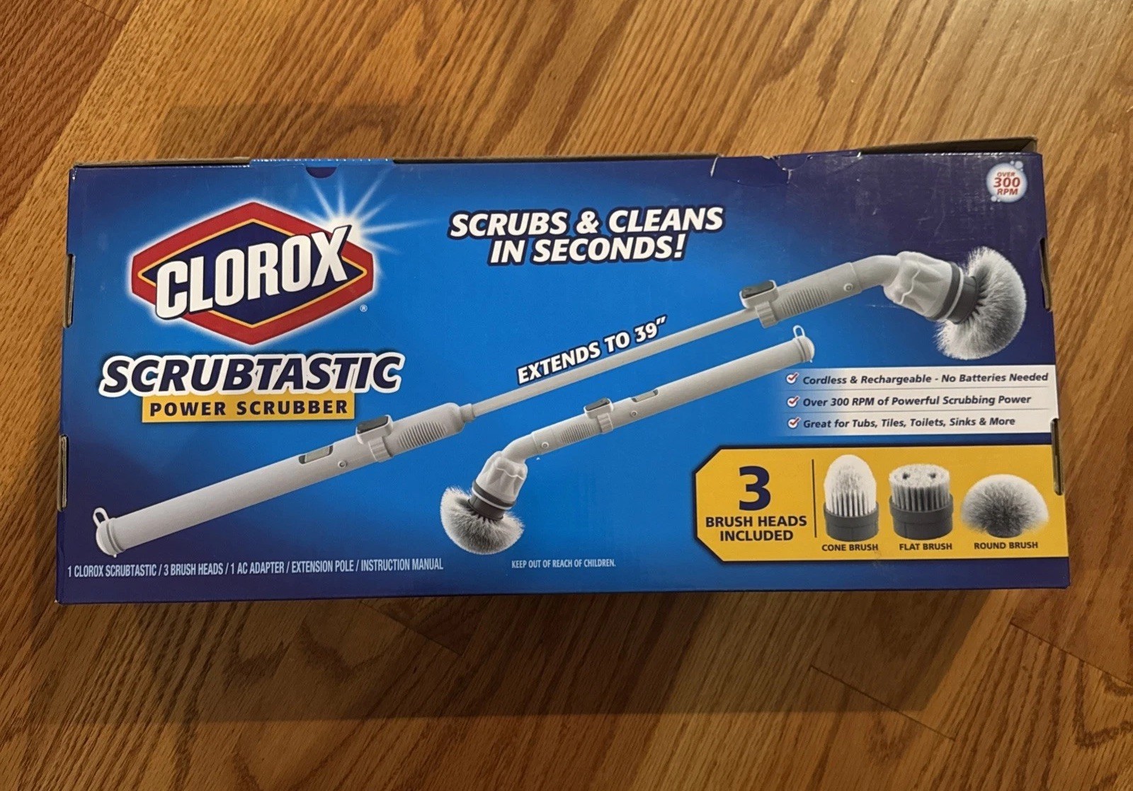 NEW- Clorox Scrubtastic Power Scrubber 3 Brush Heads Rechargeable Extends To 39″