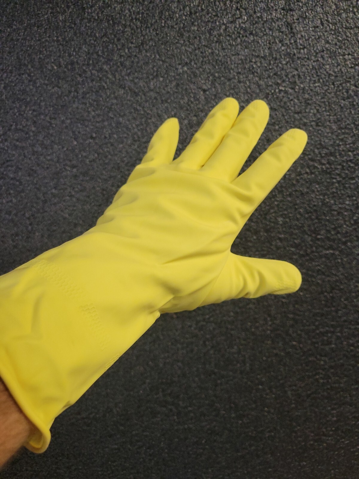 Assurance Gloves Latex LARGE Dishwashing/ Kitchen/ INDUSTRIAL 12 Pairs- 18 mil