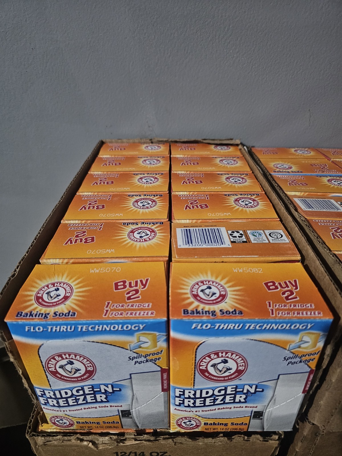 6 Packs of ARM & HAMMER Baking Soda Fridge-n-Freezer Odor Absorber, 14 oz packs