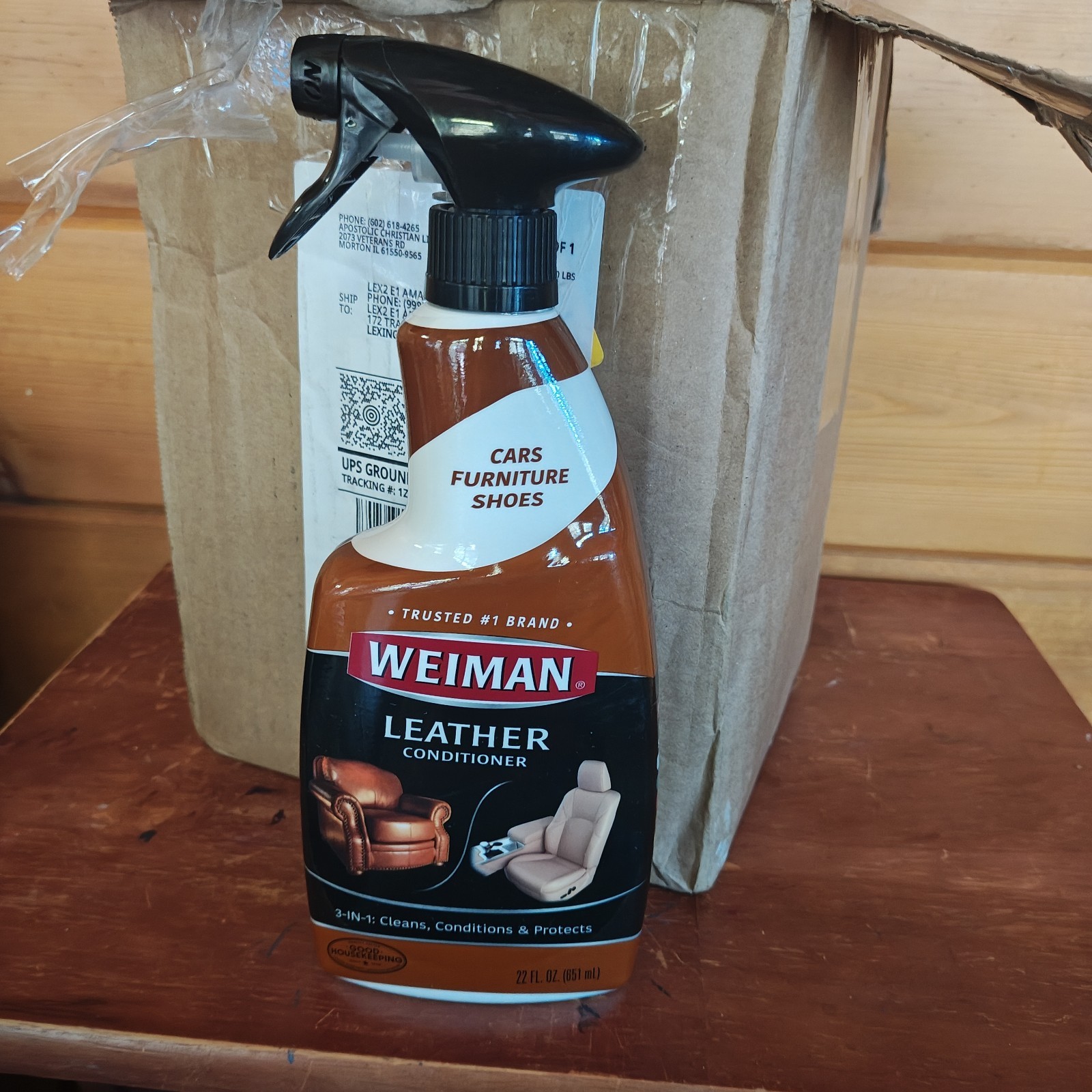 Weiman Leather Cleaner & Conditioner 22-Ounce (6-Pack Case) Restores Leather A2
