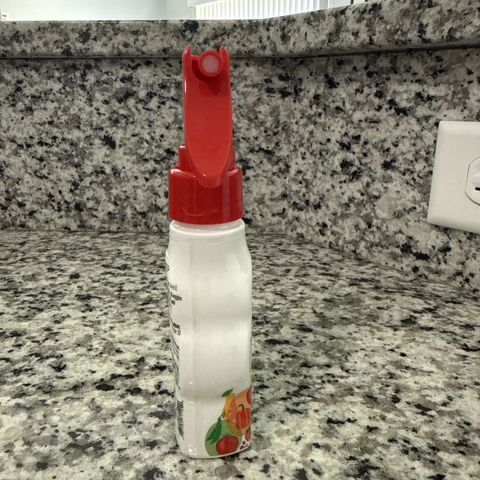 Veggie Wash Natural Fruit & Vegetable Wash 2 Oz Spray Bottle
