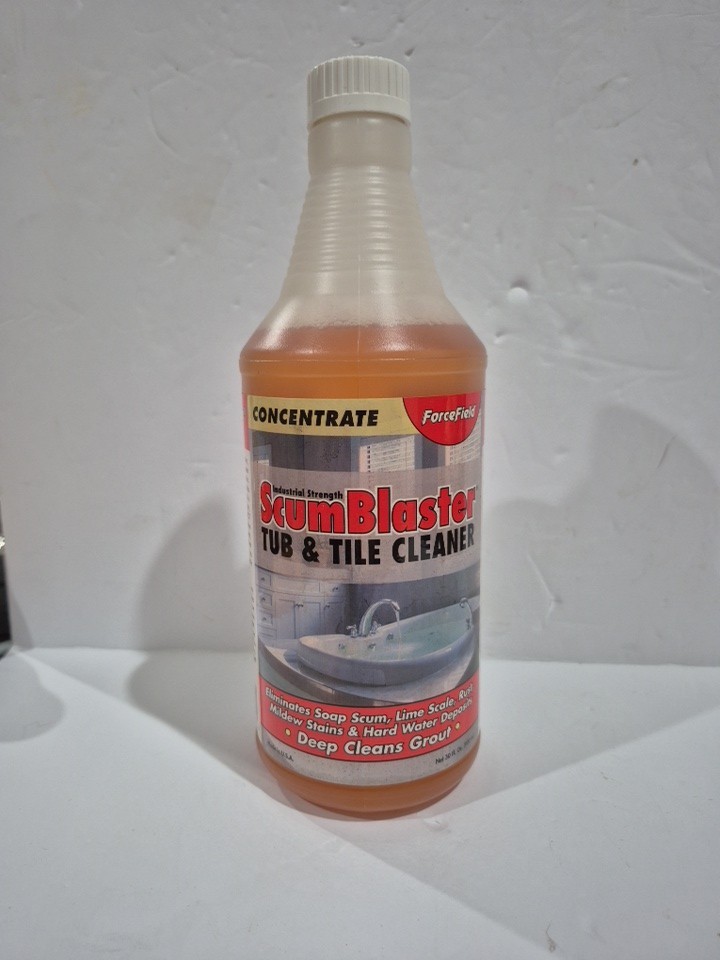 Industrial Strength ForceField H ScumBlaster Tub &Tile Cleaner Concentrate 30oz.