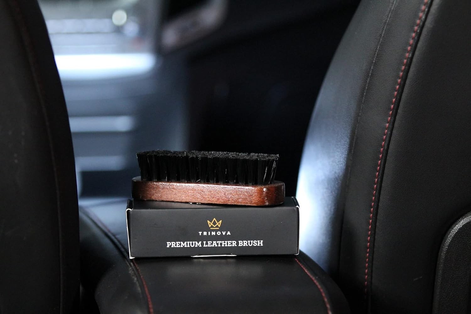Leather Brush for Cleaning Upholstery, Cleaner car Interior Number of Items: 1
