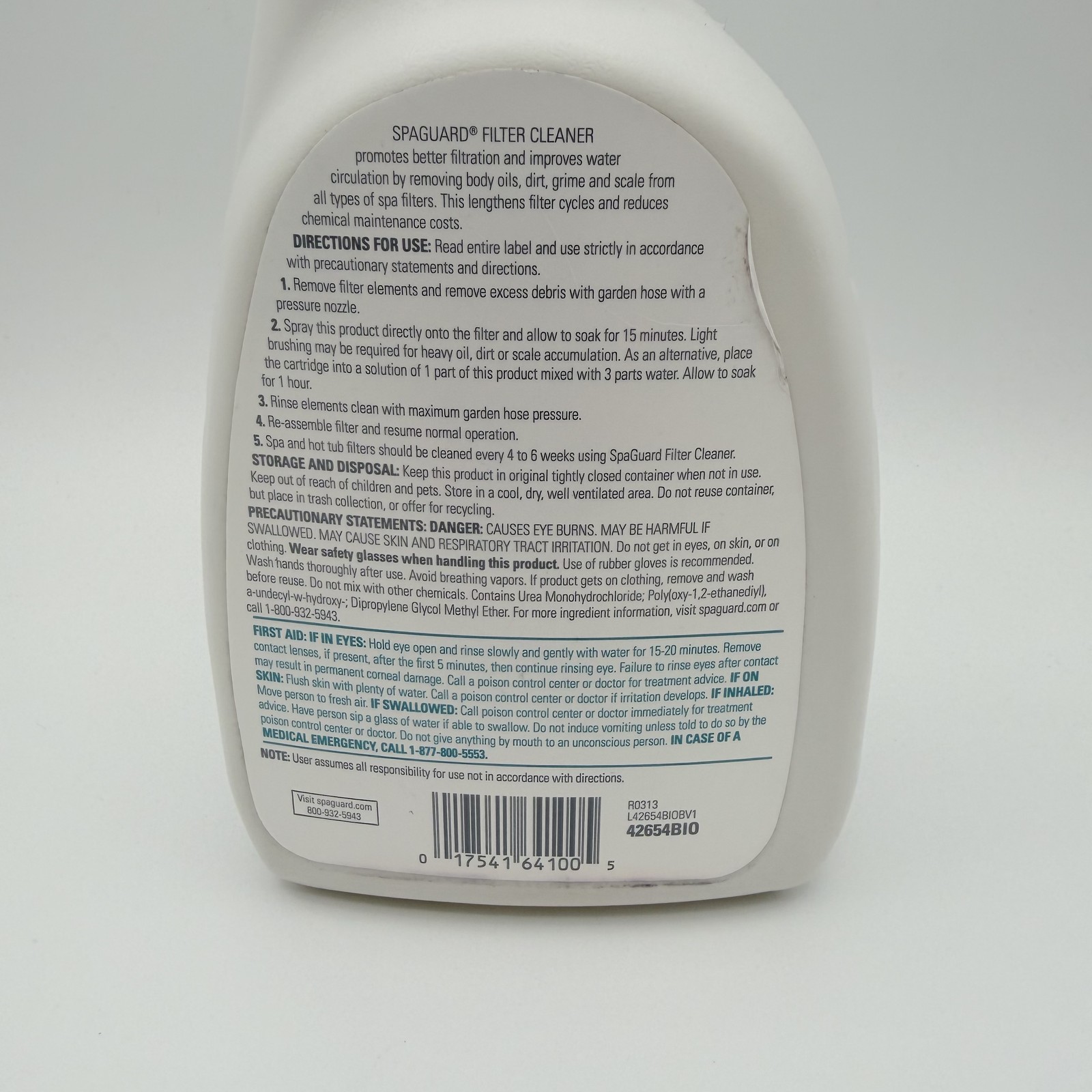 SpaGuard Filter Cleaner for Spas Hot Tubs Removes Oils Scale 1 Quart 946mL