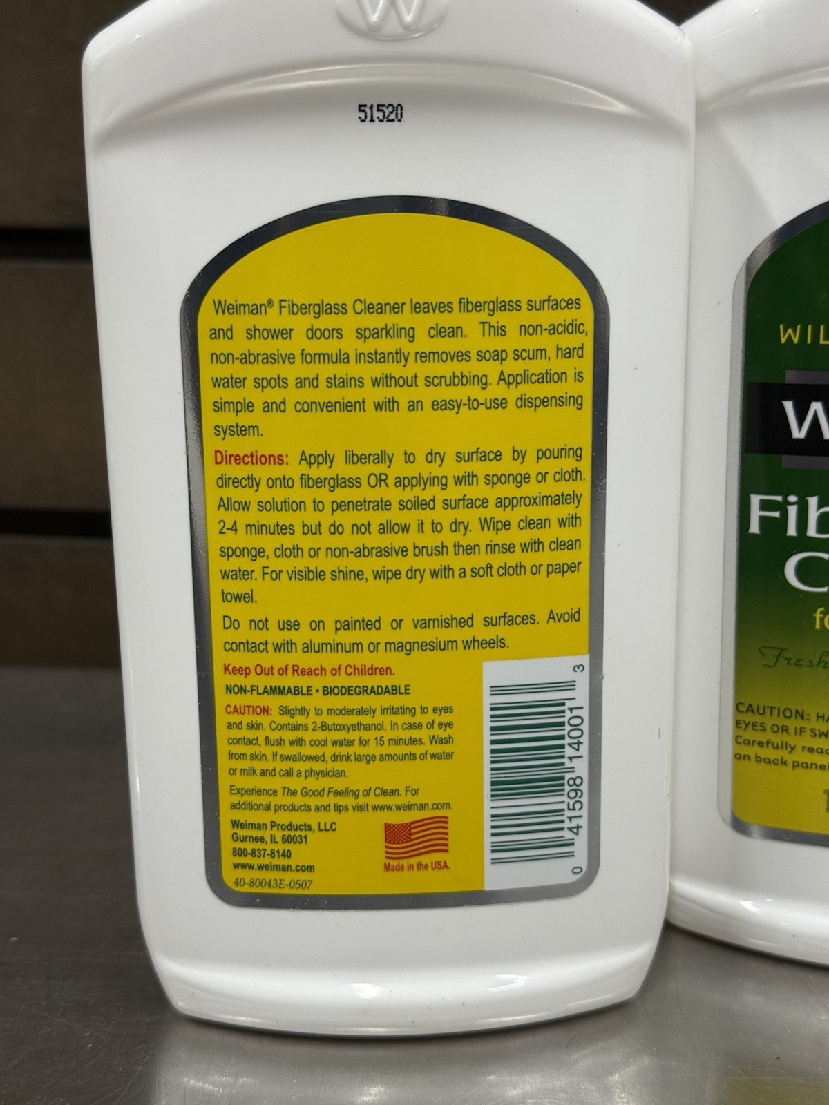 Lot of 2 – Weiman Fiberglass Cleaner for Bathrooms – 16 fl oz. Lemon Scent