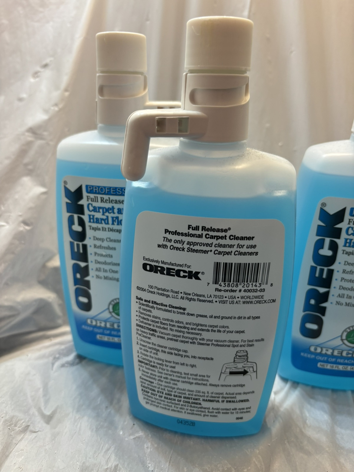 Oreck Professional Full Release PreCleaner with Carpet Hard Floor Cleaner Lot 4!