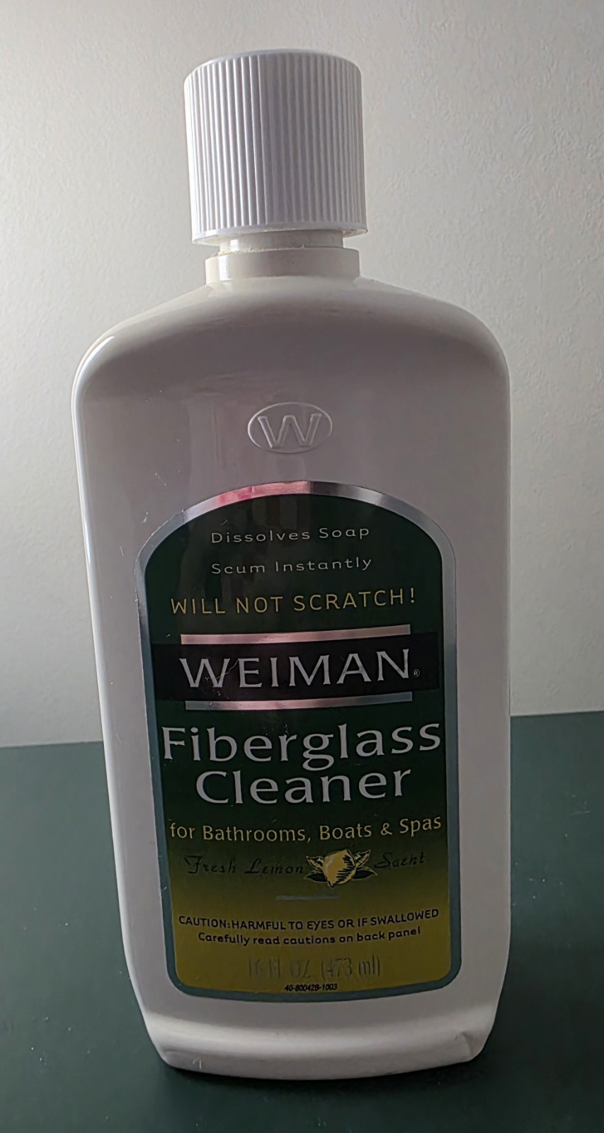 Used Weiman Fiberglass Cleaner For Bathrooms, Boats, And Spas