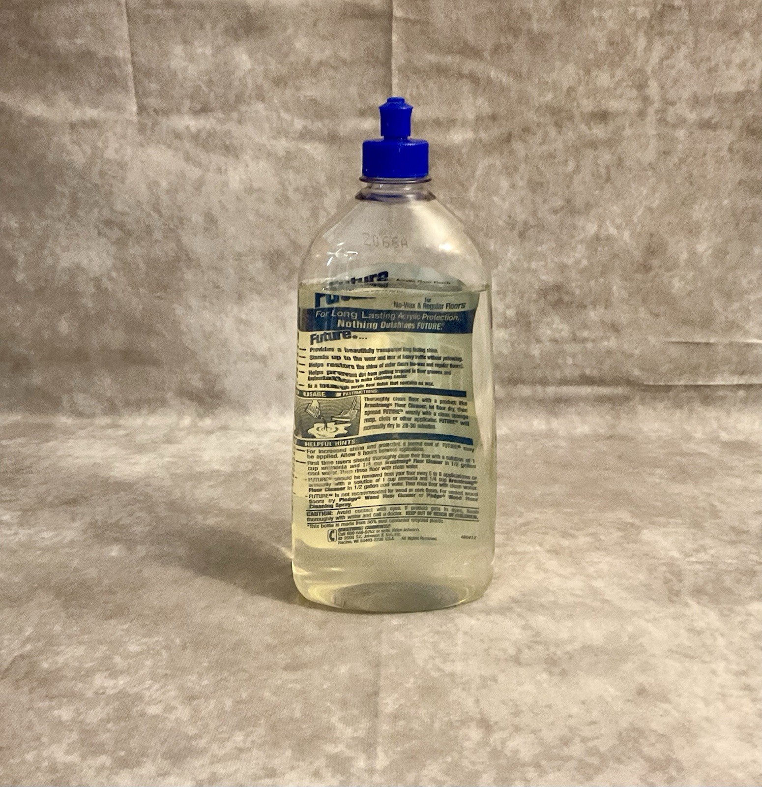 FUTURE PREMIUM FLOOR POLISH 27 FL OZ SC JOHNSON DISCONTINUED 2000 OLD STOCK