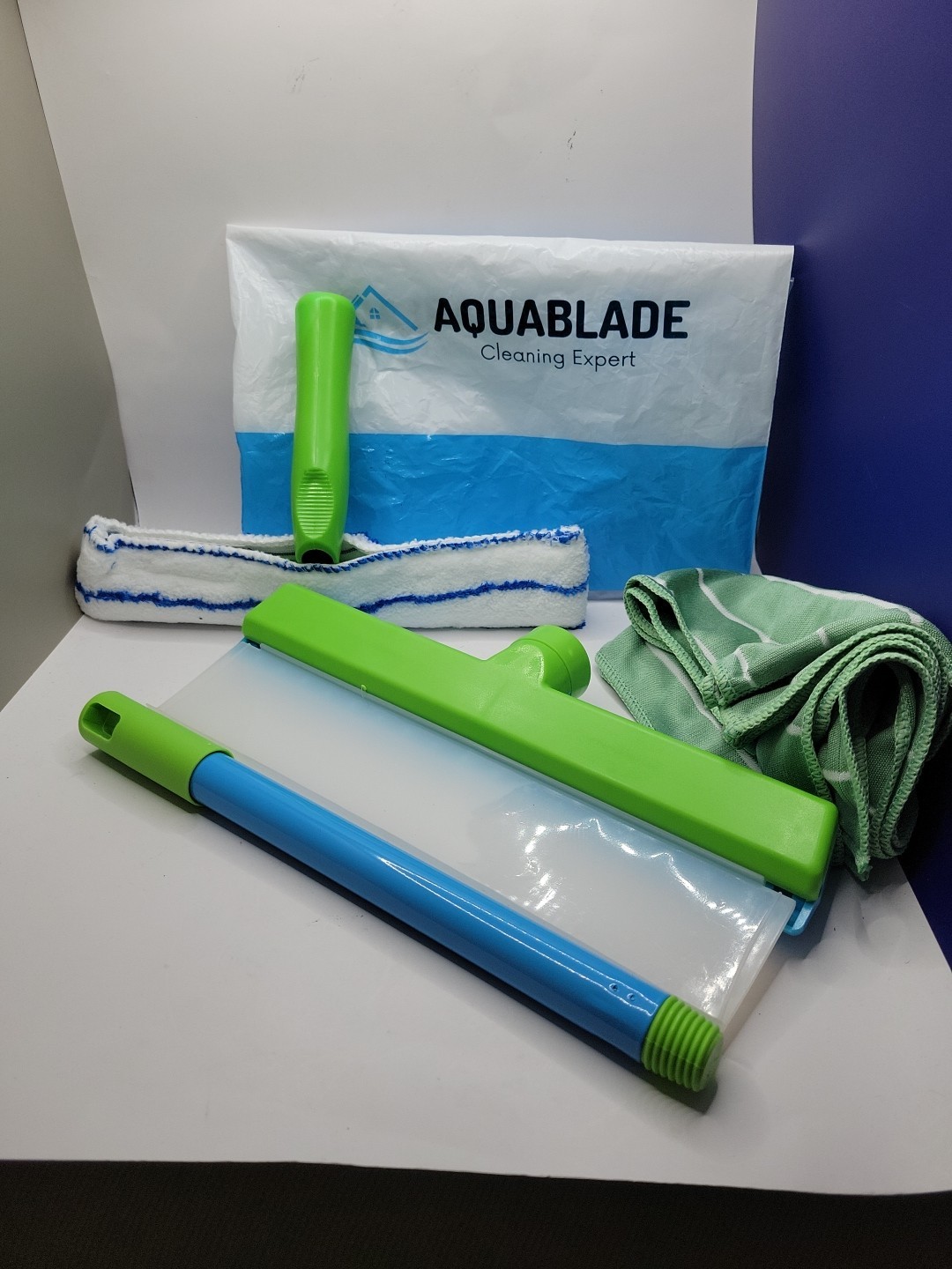 Aquablade Window Cleaning Kit, Aquablade Window Squeegee Recyclable Silicone NEW