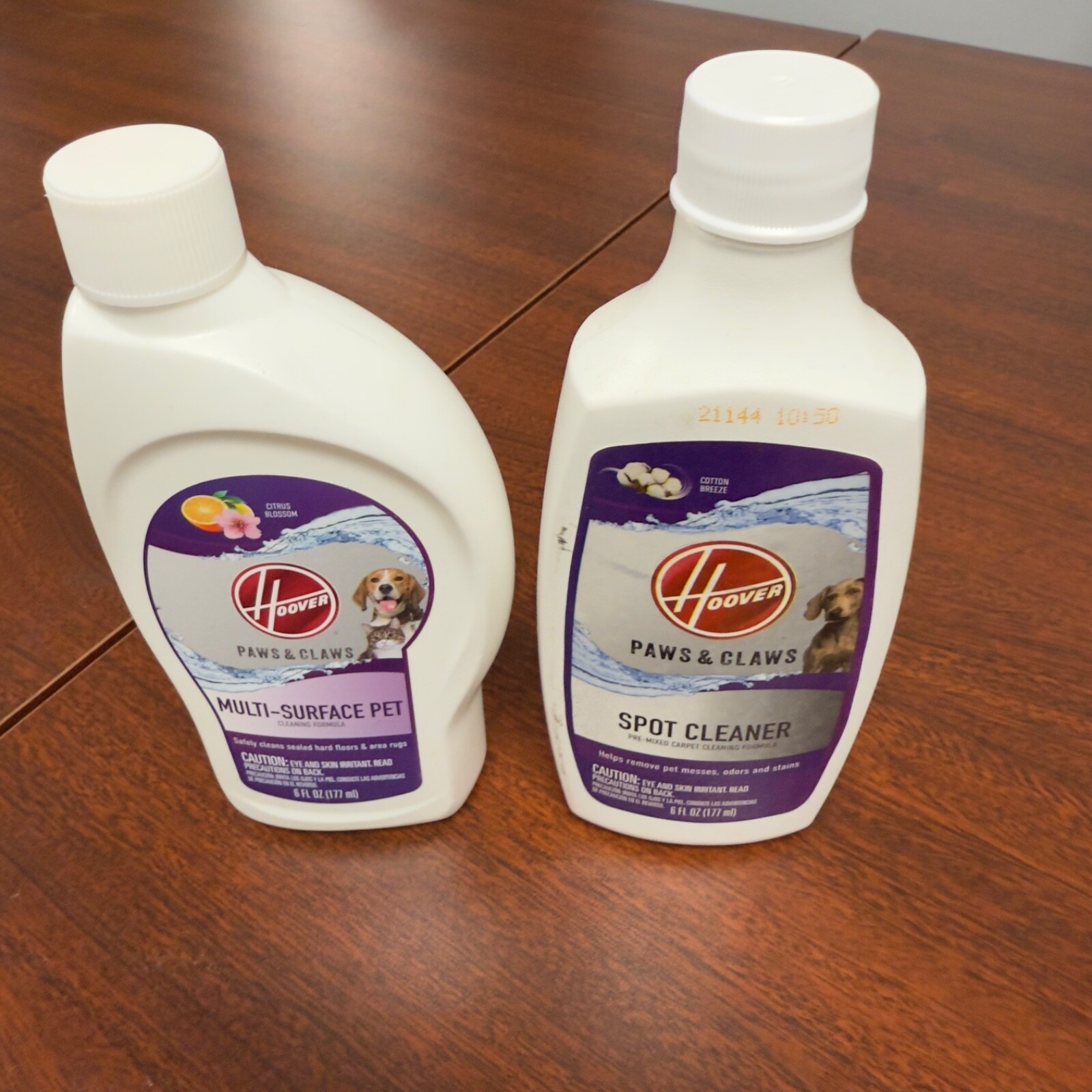 Hoover Paws & Claws Spot Cleaner + Multi-Surface Pet Carpet Cleaning Formula 6oz