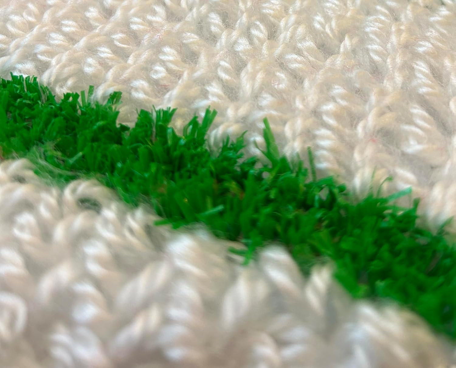 Grade 13″ Low-Profile Bonnet 3/Pk w/ Scrubber Strips Synthetic Carpet