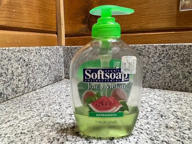 Vintage SoftSoap Juicy Melon Liquid Hand Soap Pump Dispenser Container
