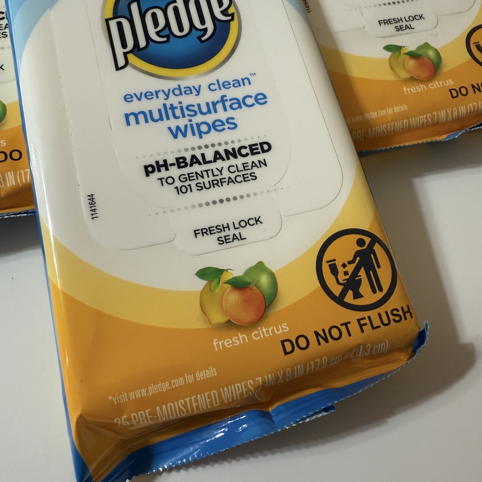 Pledge Multi-Surface Wipes 5 Packs Of 25 Fresh Citrus – 125 Total Count NEW