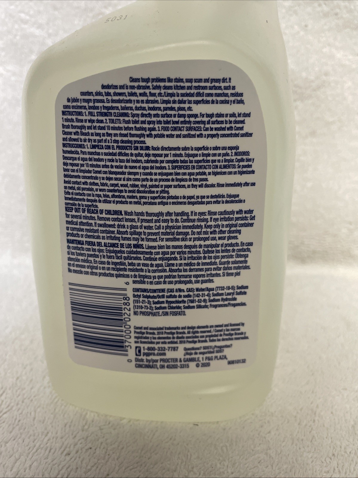 8 PACK! P&G Professional 32fl oz per bottle Comet Cleaner With Bleach