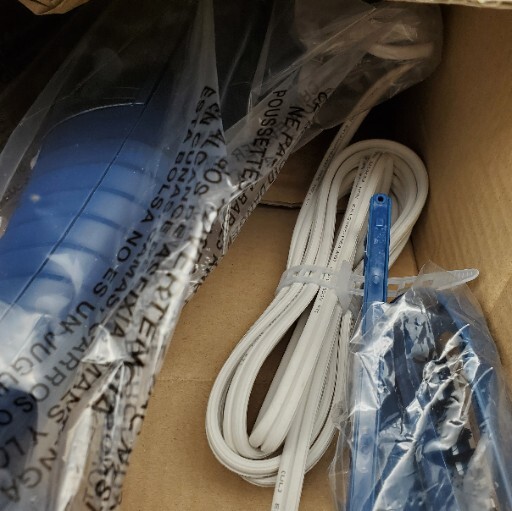Conair Handheld Garment Fabric Steamer Turbo ExtremeSteam GS38R Open Box -New