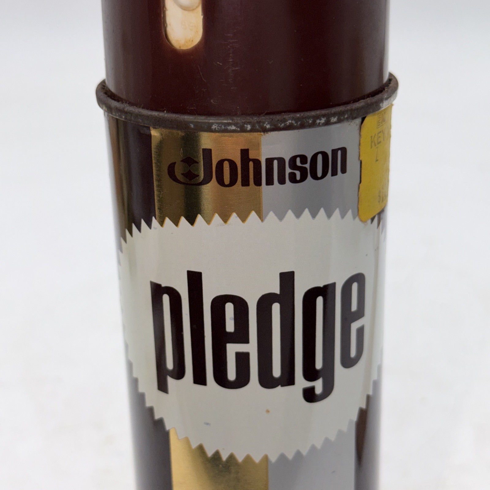 Rare Original Pledge Dusting Wax Aerosol Spray Can No UPC Code 14 Oz. Movie Prop