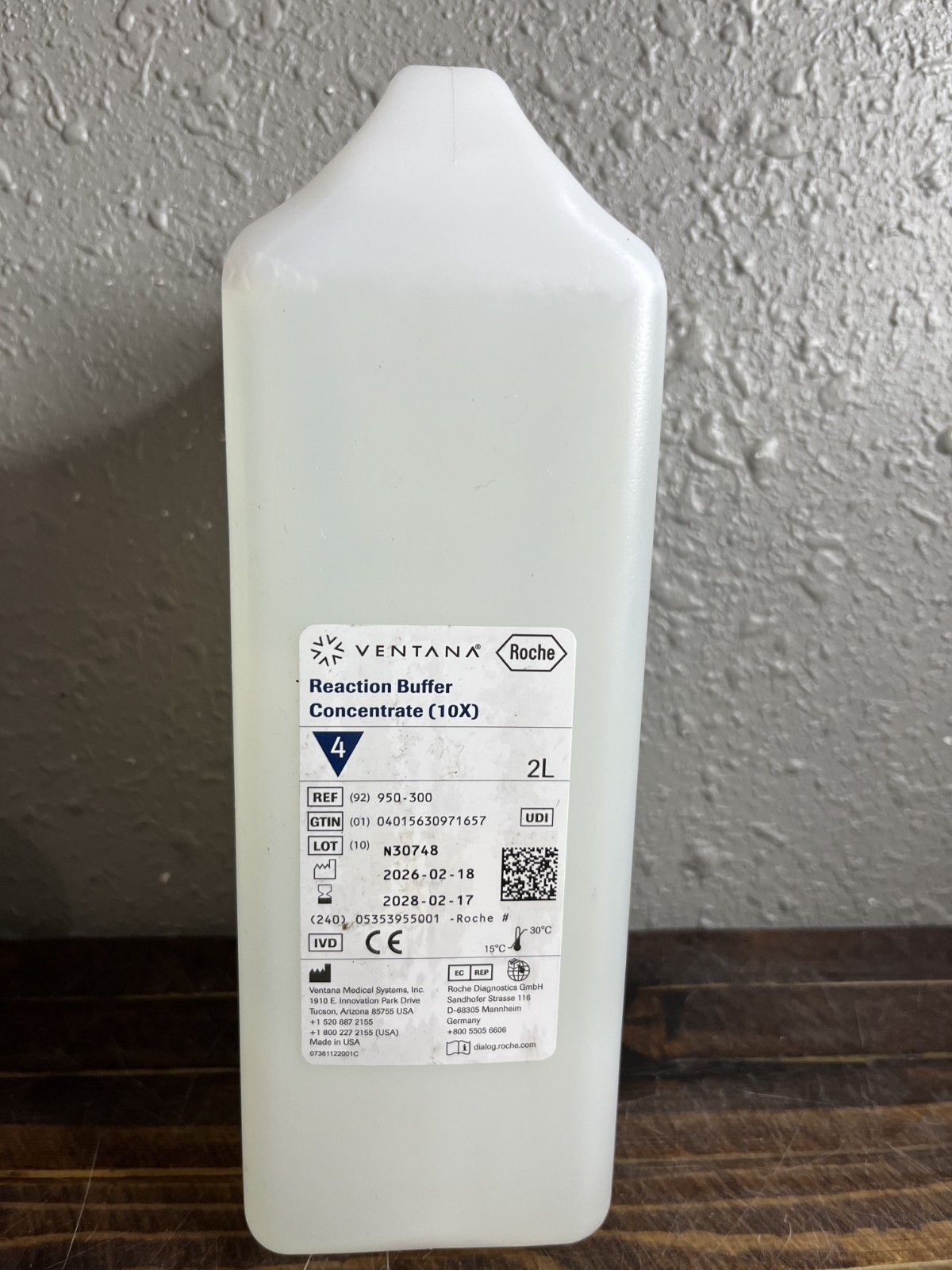 Ventana Roche Reaction Buffer Concentrate 10X 2L REF 950-300 Exp. 2028-02-17