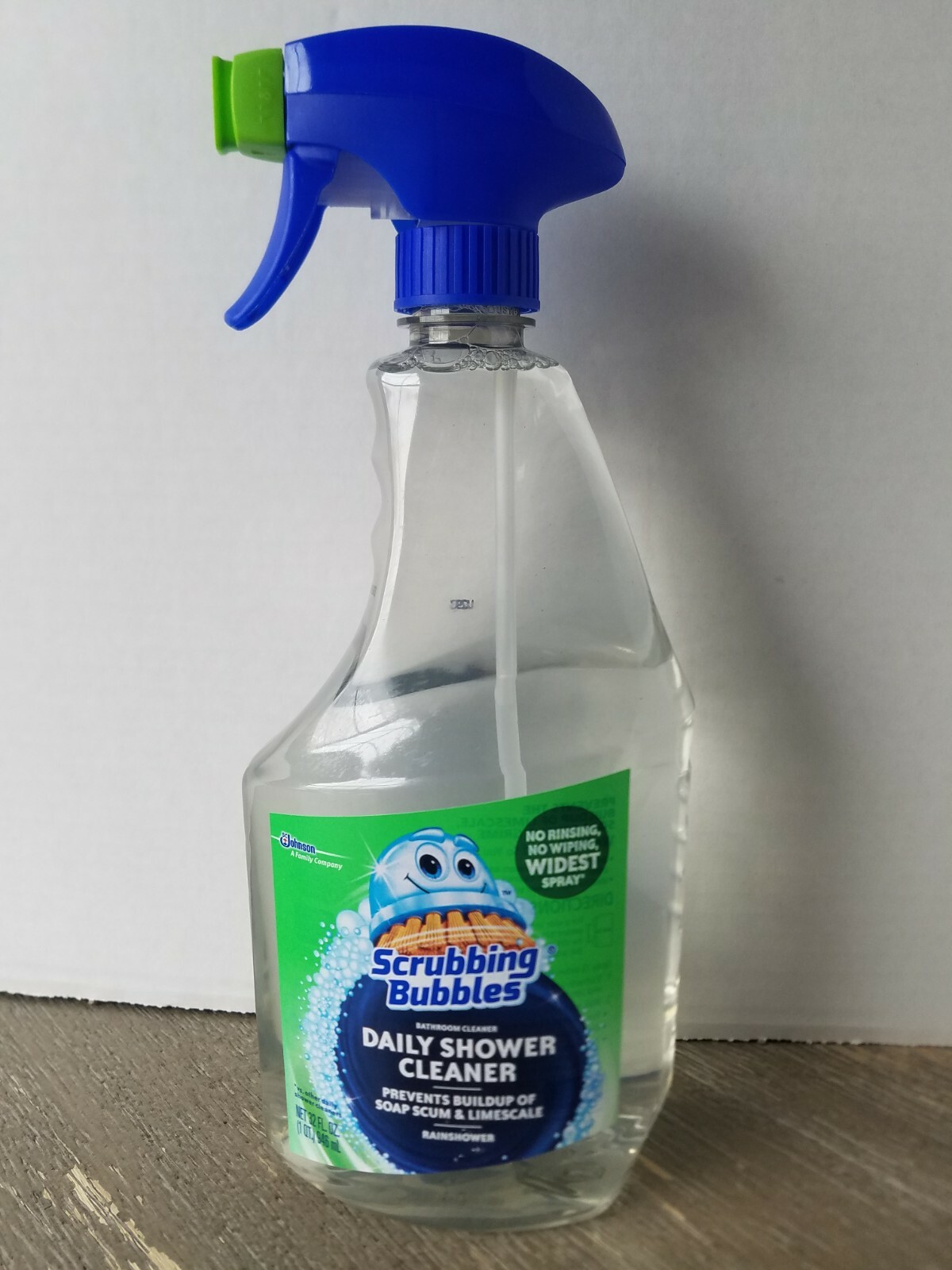 Lot of Two Scrubbing Bubbles Daily Shower Cleaner (32 FL. oz) *Brand New