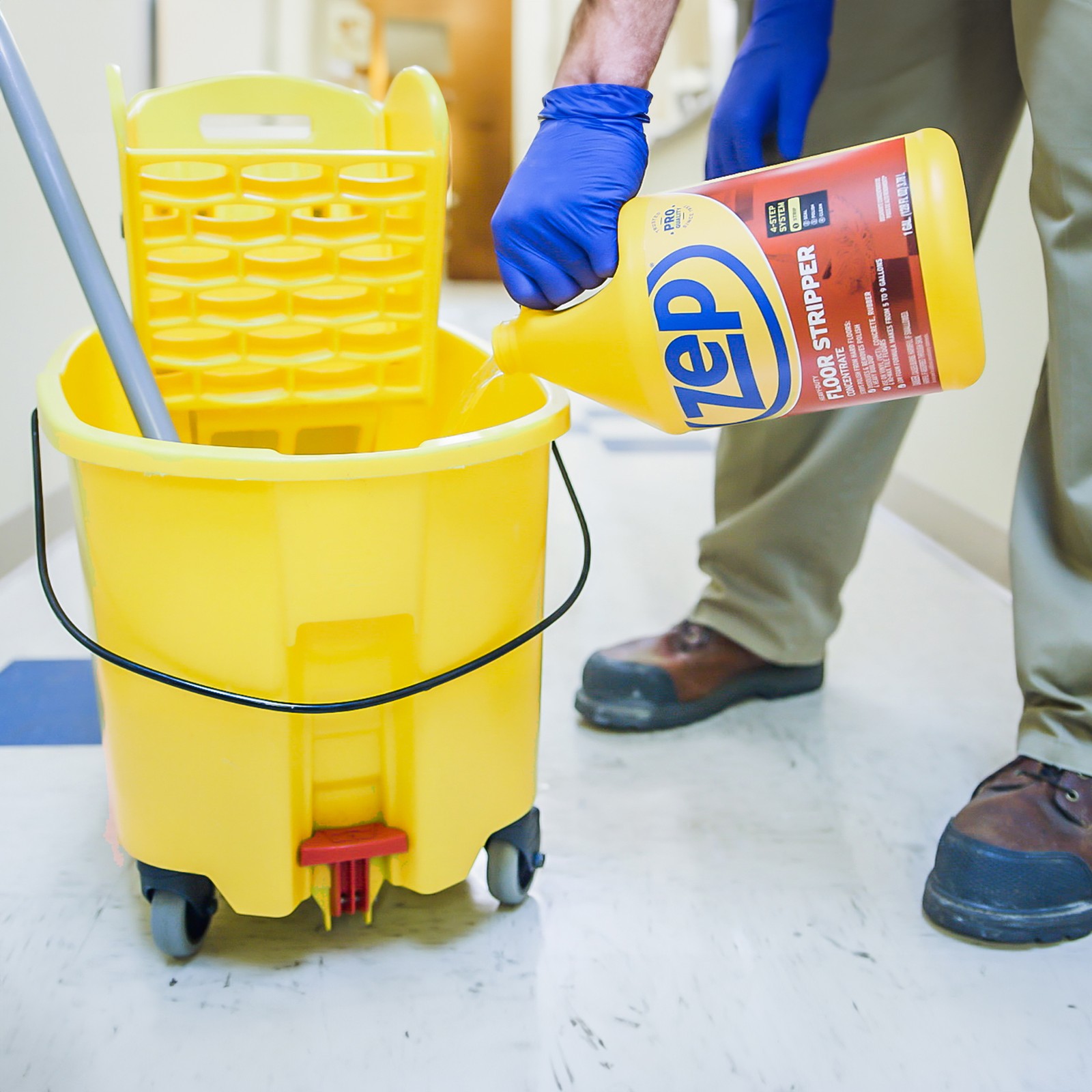 Zep Heavy-Duty Floor Stripper Ammonia Free Concentrate – 1 Gallon (Case of 4)