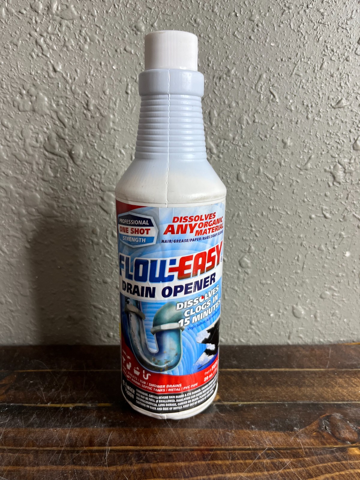Flow-Easy Drain Opener Dissolves Clogs in 15 Minutes 20 oz FE20