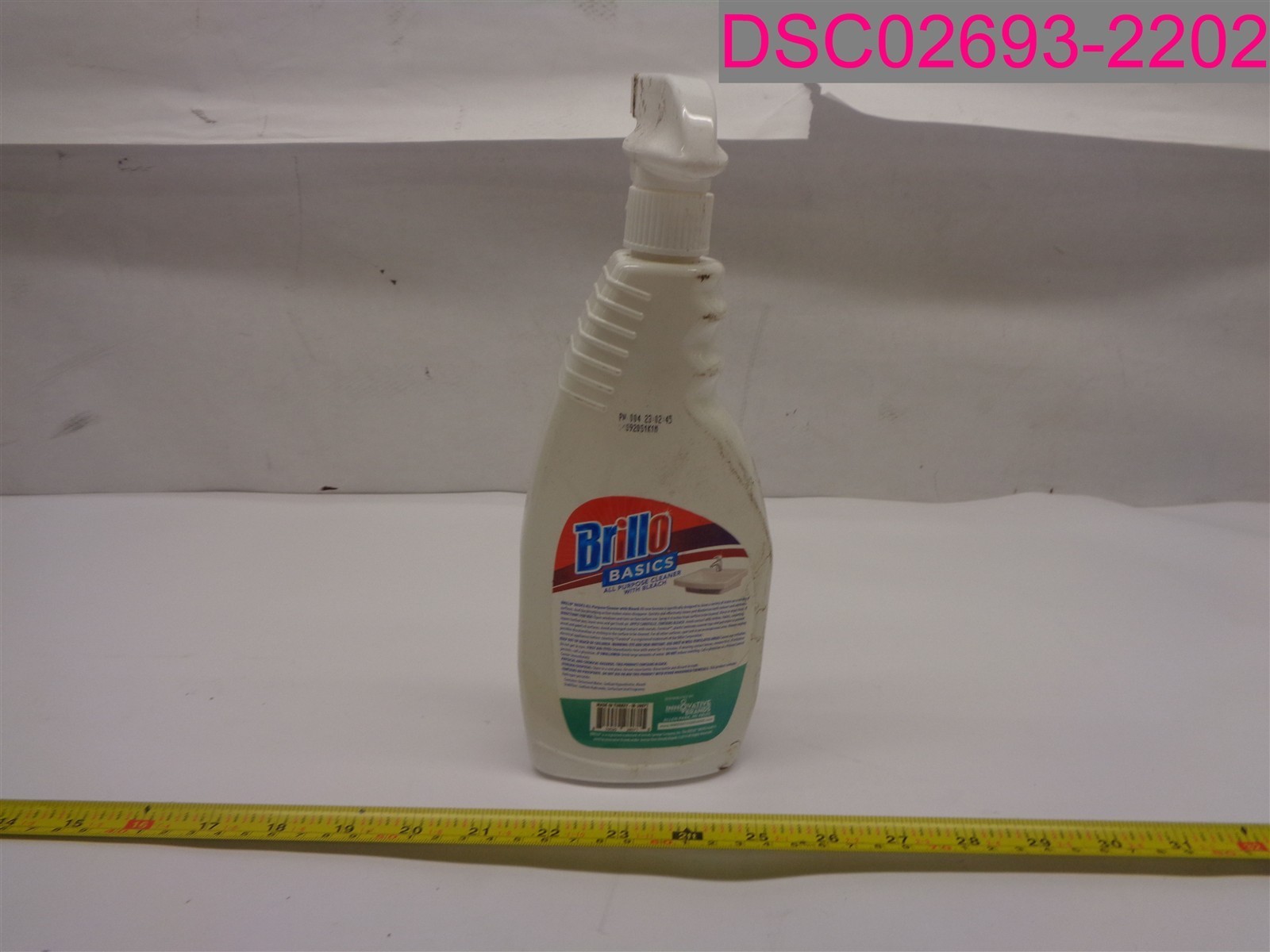 QTY=660 fl.oz (30 x 22 fl.oz); Brillo Basics All Purpose Cleaner w/ Bleach Spray