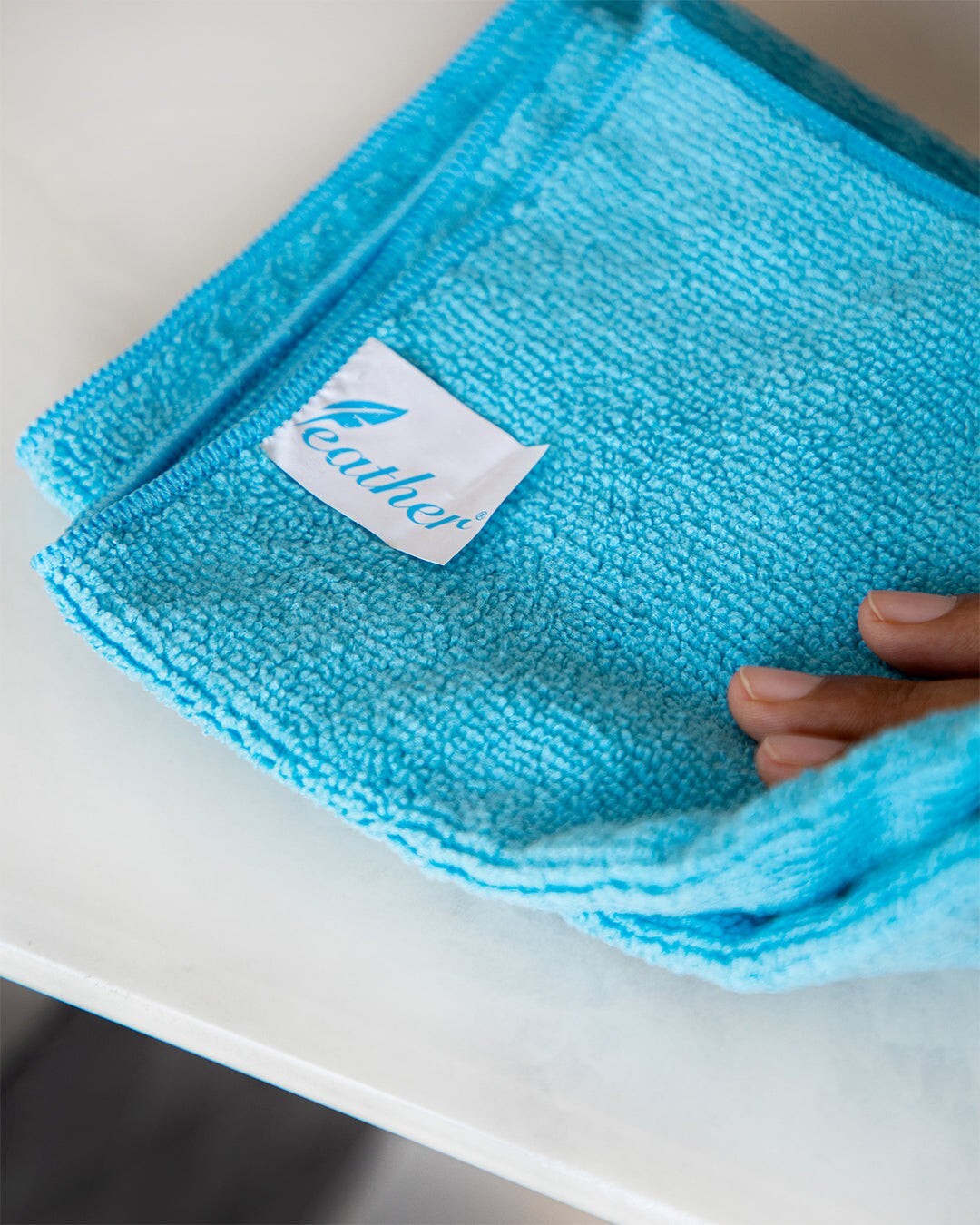 Multipurpose Microfibre Towel for dusting, washing and wiping many kinds of surf