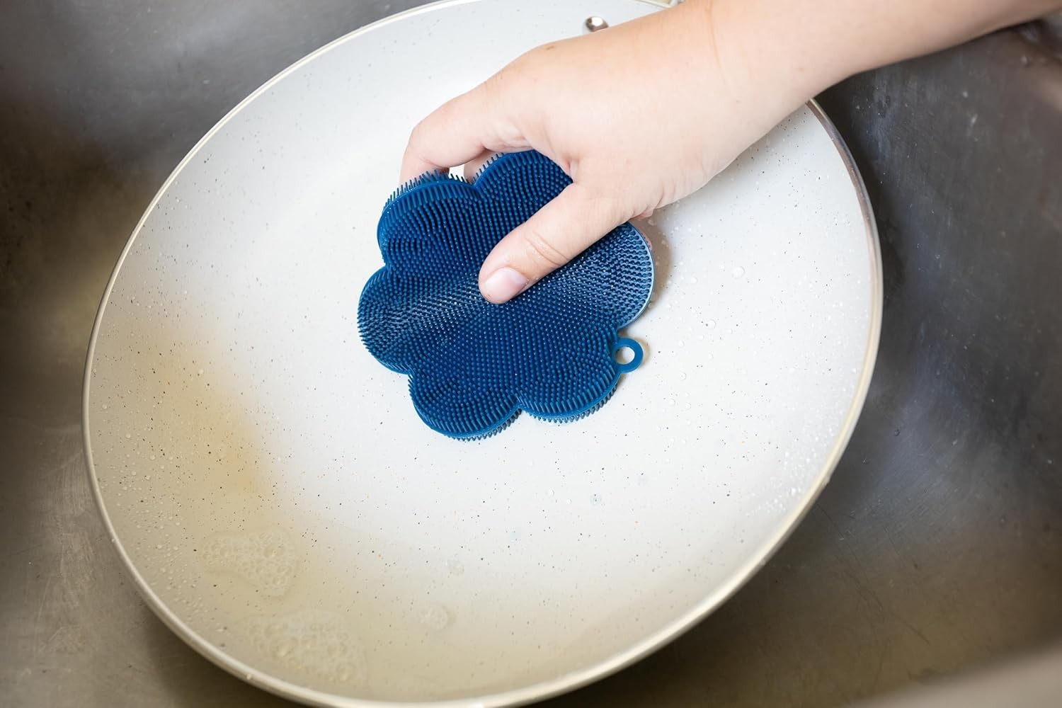 Silicone Dish Scrubbing Brush Navy