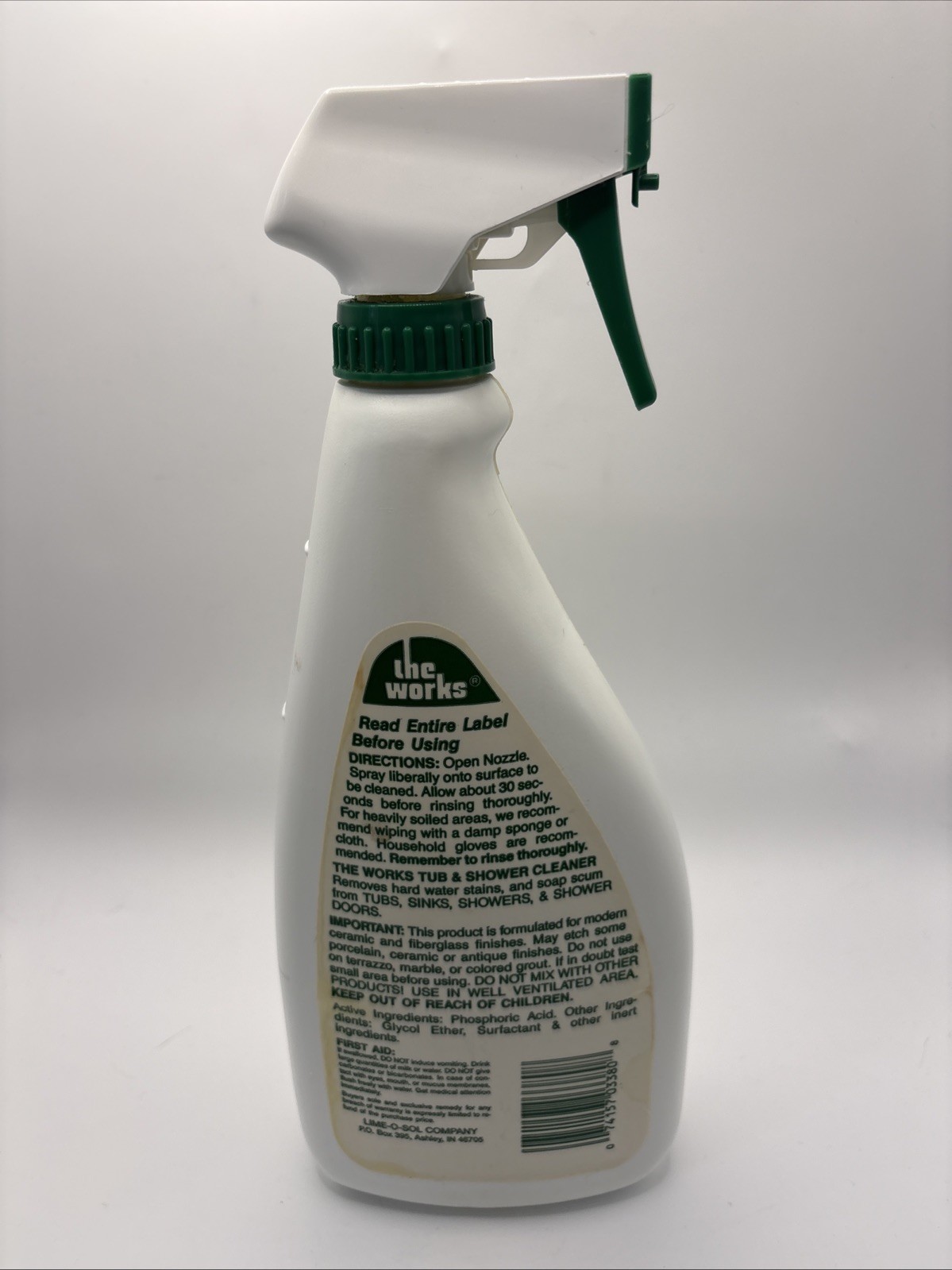 Vintage The Works Tub & Shower Cleaner 24 oz. Movie Prop 80% Full Spray