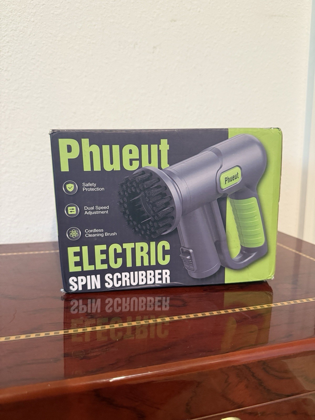 Electric Spin Scrubber Cordless Cleaning Brush Kit Bathroom Tile Car New