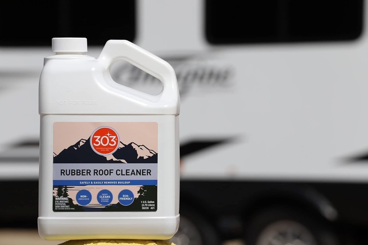 Rubber Roof Cleaner Safely Removes Build Up on The Roofs RVs Camper Pop-Ups New