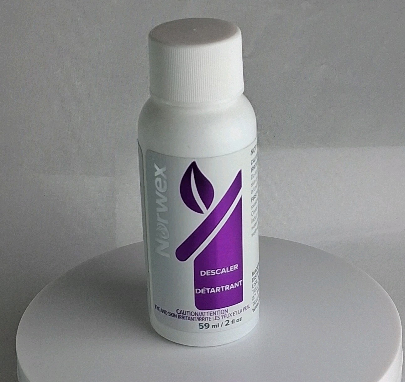 NEW Norwex Descaler 2oz Sample Size Travel Friendly Hard Water Stain Remover