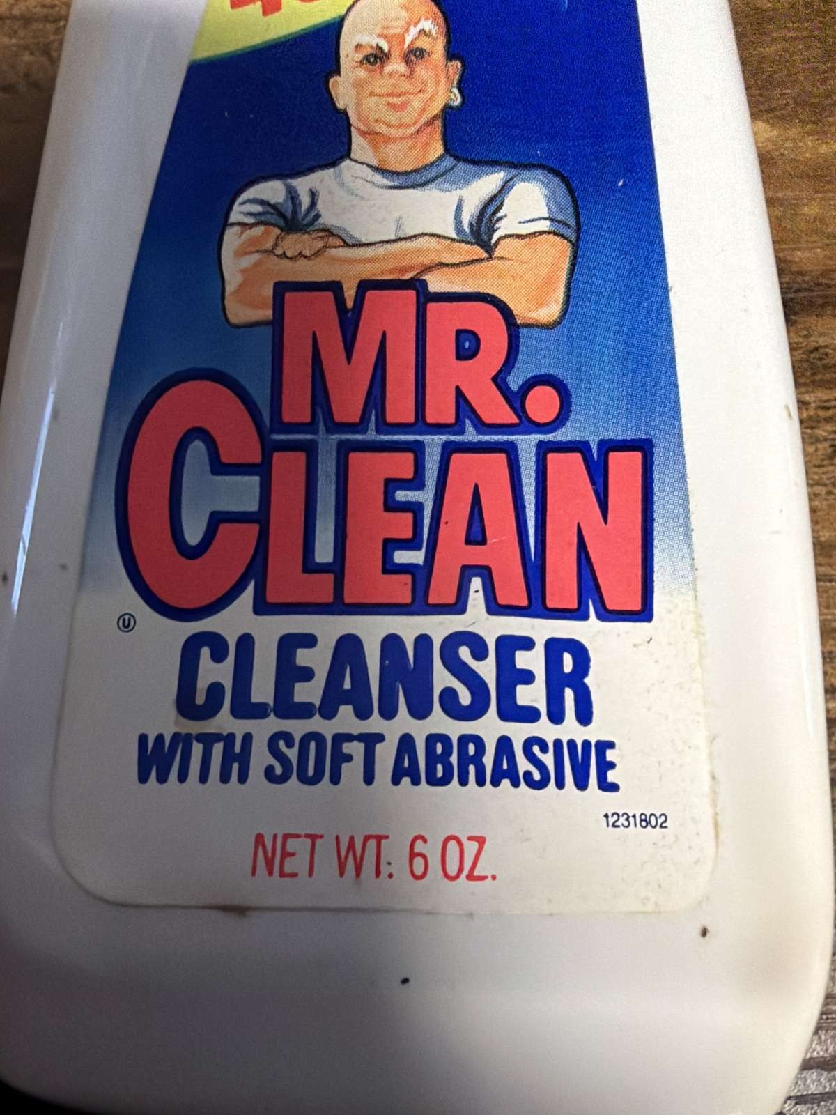 Vintage 1980s Mr. Clean Cleanser With Soft Abrasive 6 oz Bottle P&G