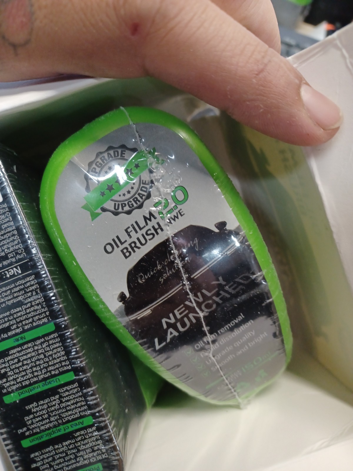 2 pack DEBEIDI Automotive Oil Film Cleaning Brush 2.0 300ML